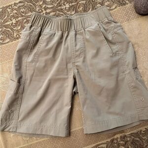 Boys Magellan Fish Gear Shorts - Size XS - Khaki color